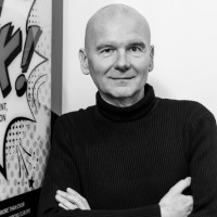 portrait-rw-klein.jpg